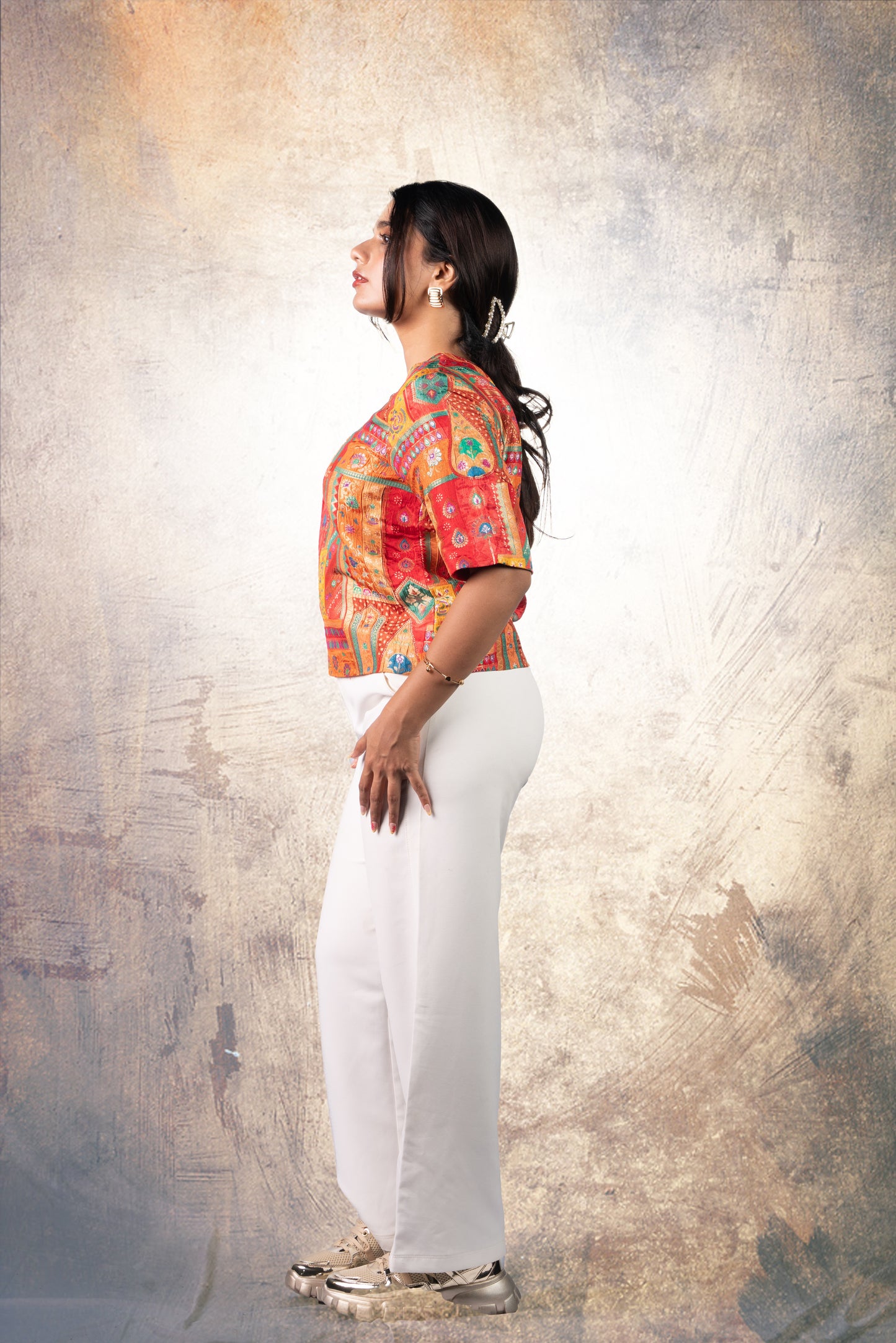 Ahilya Bai Ease Fit Top